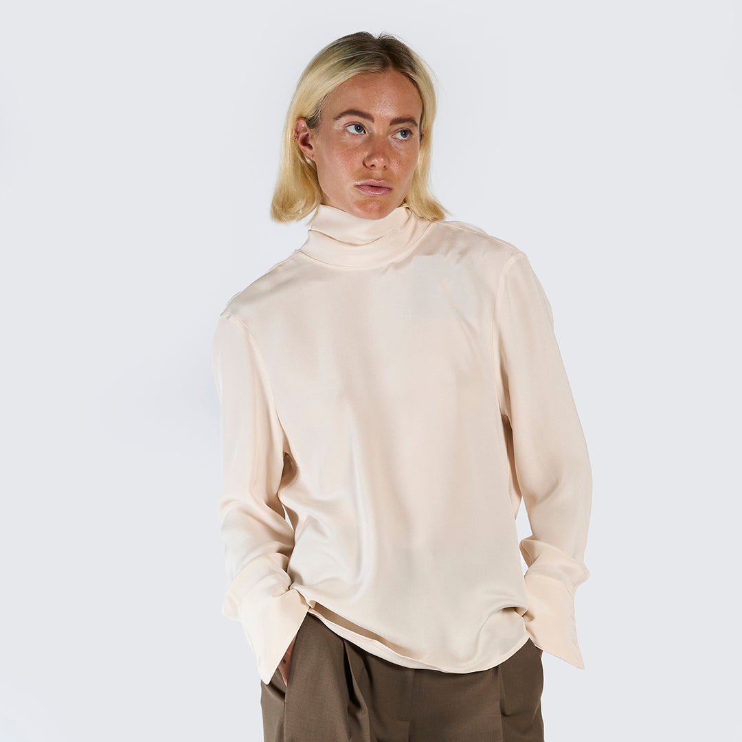 Grace Shirt